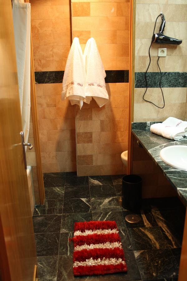 Hotel Kerala San Esteban de Pravia Zewnętrze zdjęcie